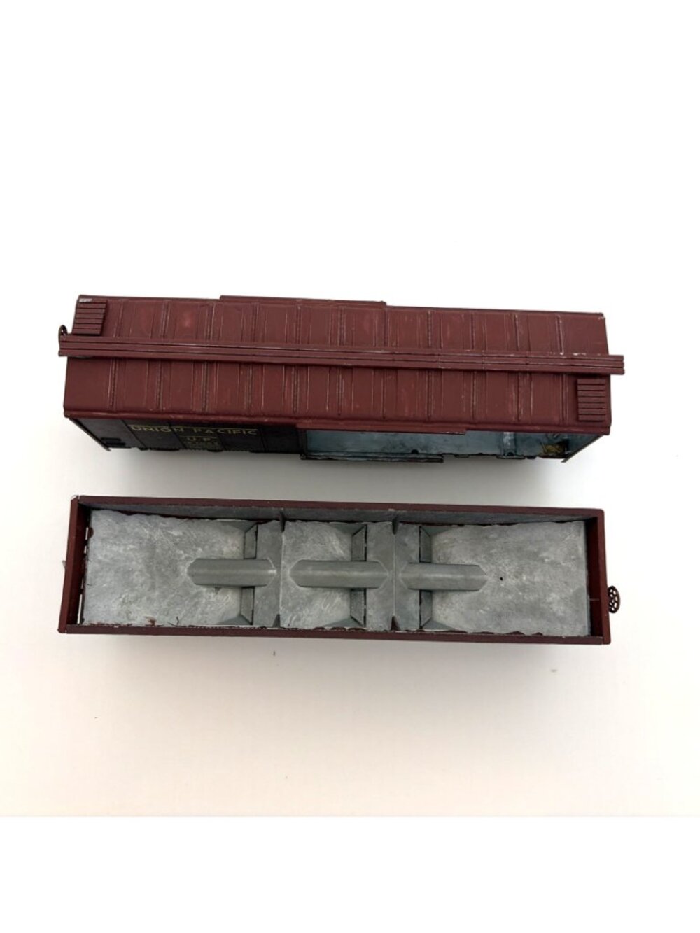 Lot 2 MDC Roundhouse HO 40' Hopper 40' AAR Boxcar Diecast Metal Assembled Kits - Picture 10 of 16